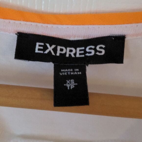 Like NEW Express tank top colorful trim sheer with pockets - Picture 2 of 5